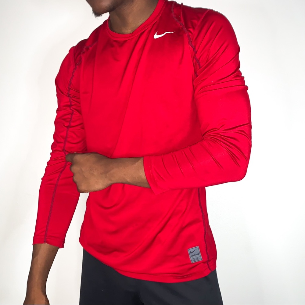 Nike Pro Athletic Long Sleeve T-shirt